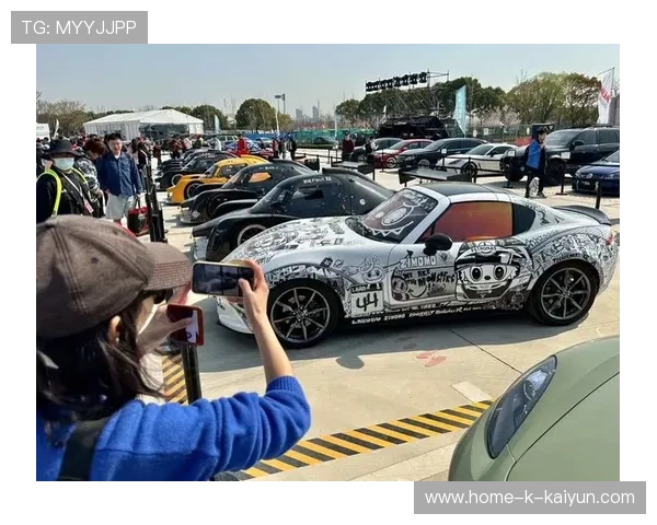 F1赛事车迷俱乐部活动增强品牌忠诚度